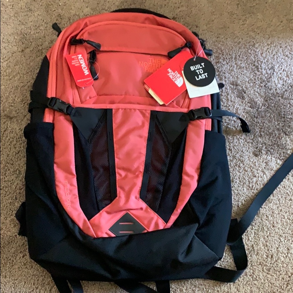 The North Face Recon Women’s Backpack Black-Coral